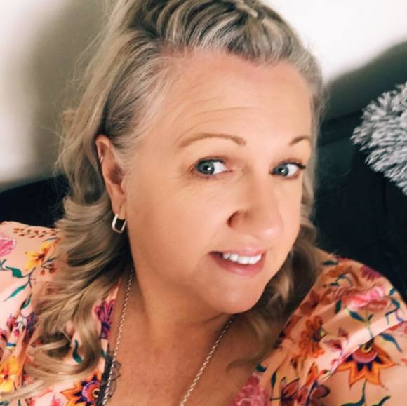 Meet your Posher, Tracey - Picture 1 of 1